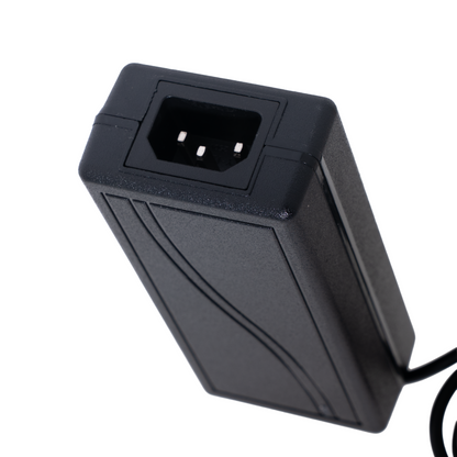 YU-0506 DC5V 6A SWITCHING POWER ADAPTER